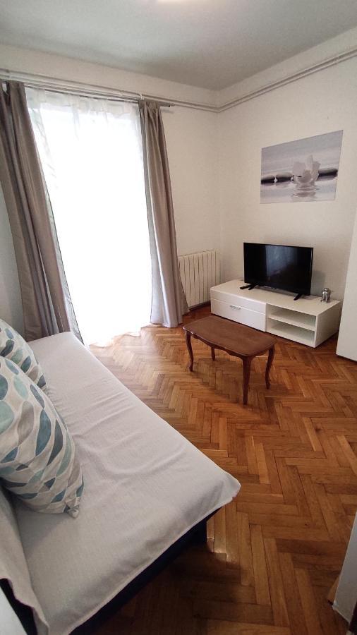 App Karmen With Free Parkig Apartment Porec Luaran gambar