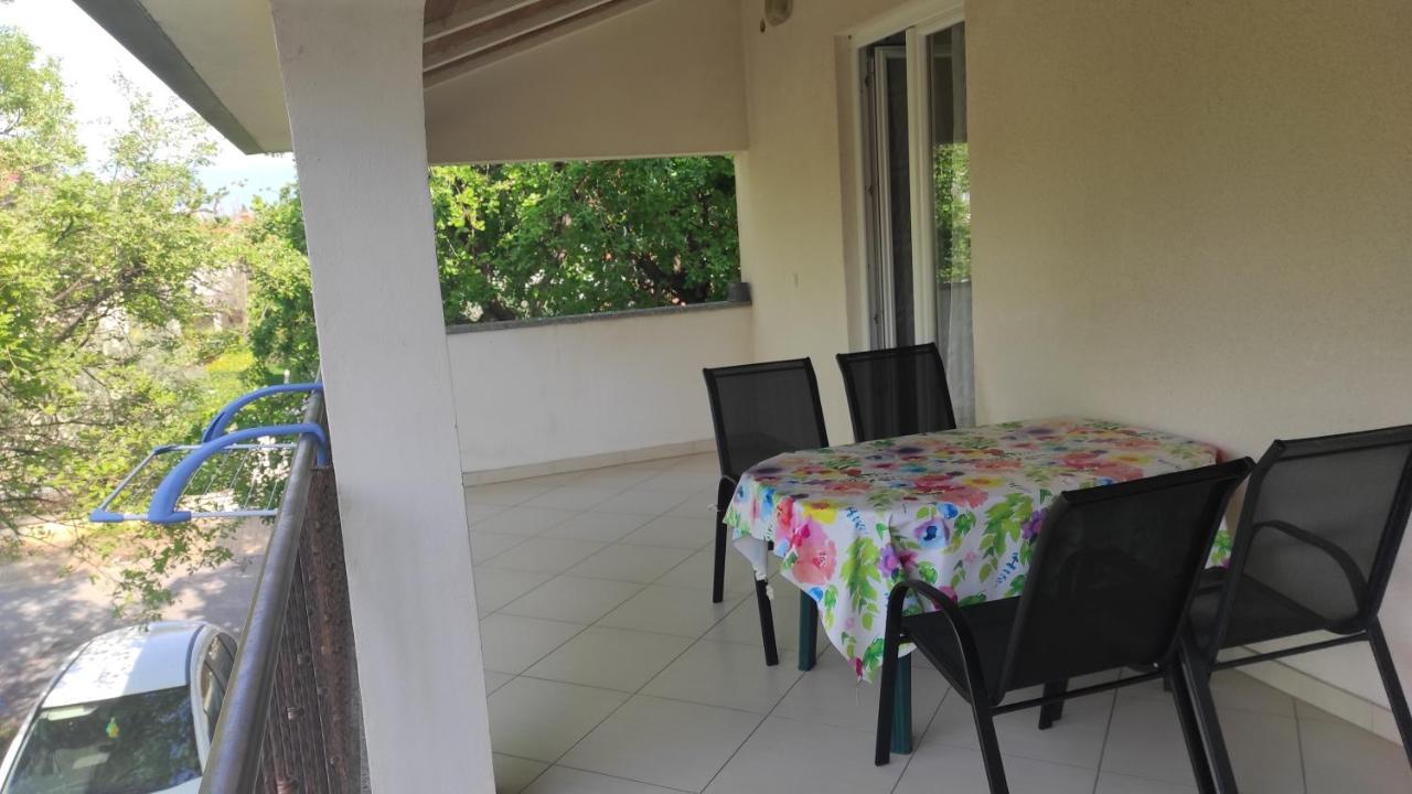 App Karmen With Free Parkig Apartment Porec Luaran gambar