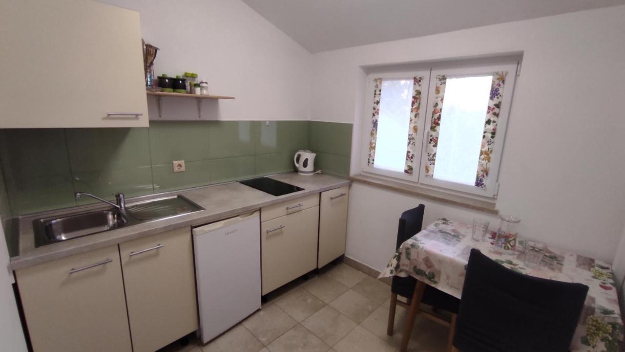 App Karmen With Free Parkig Apartment Porec Luaran gambar