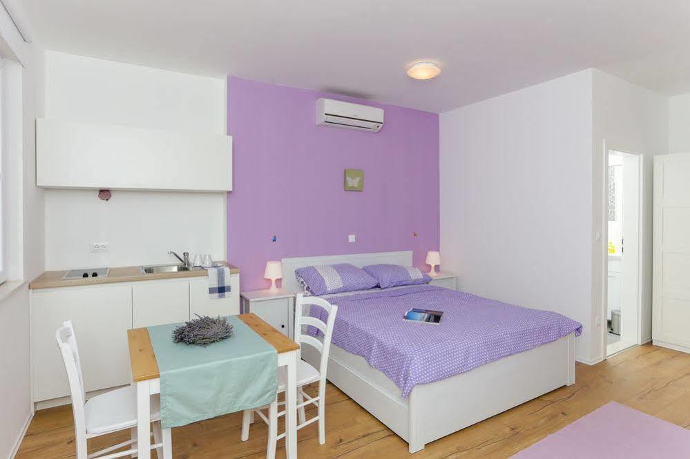 App Karmen With Free Parkig Apartment Porec Luaran gambar