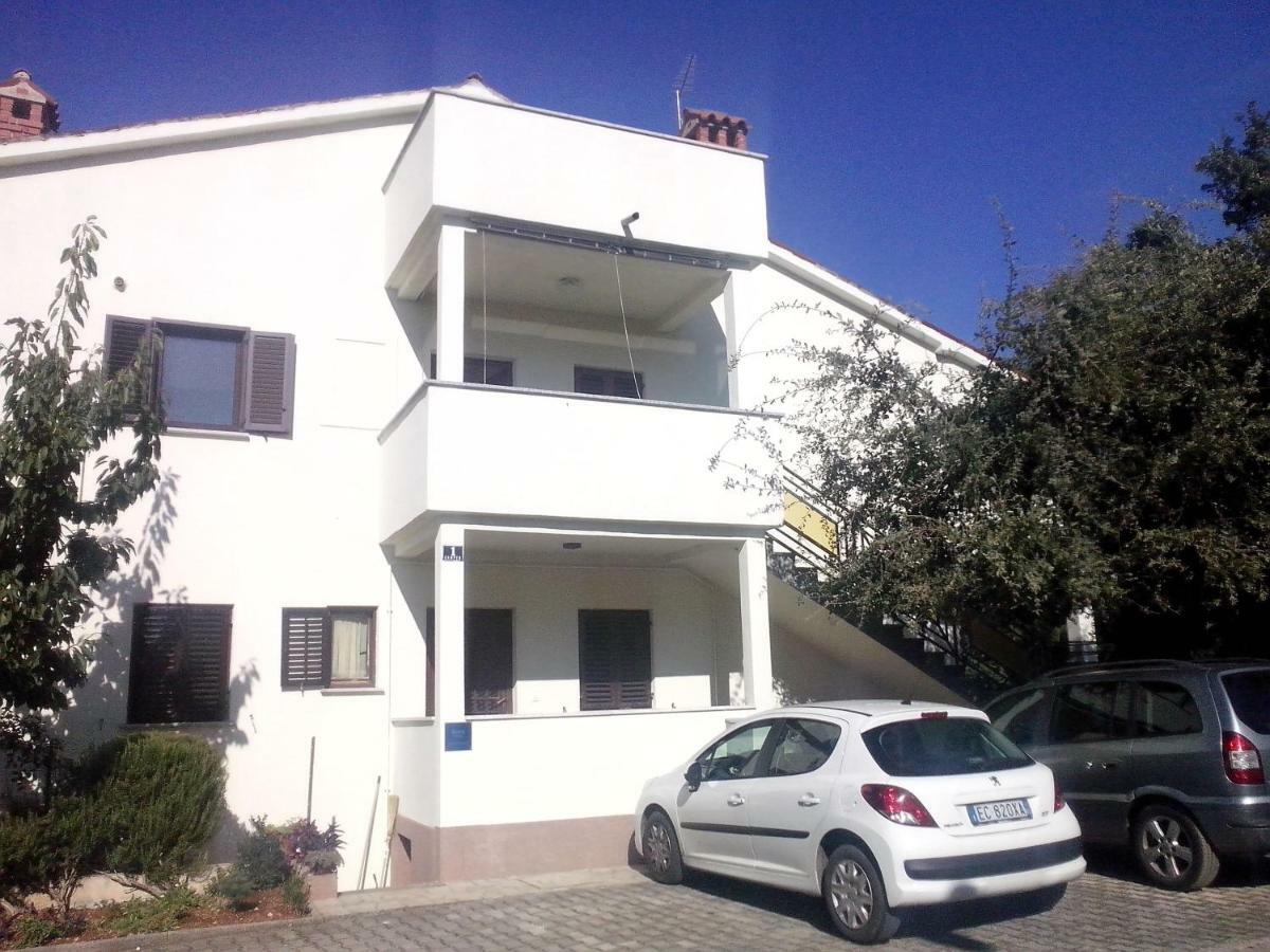 App Karmen With Free Parkig Apartment Porec Luaran gambar