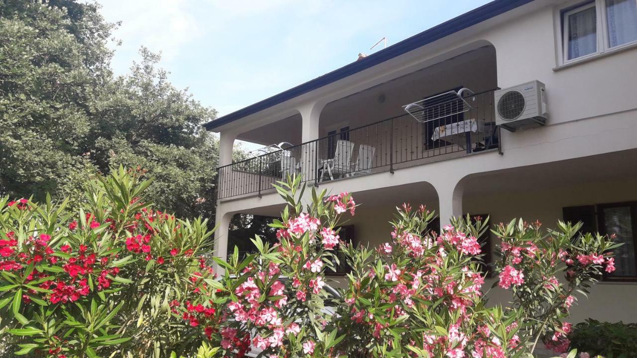 App Karmen With Free Parkig Apartment Porec Luaran gambar